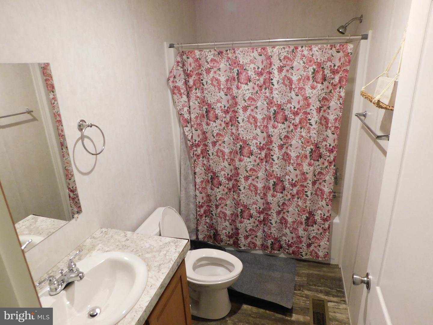 119 Meadow Ln Property Photo 10