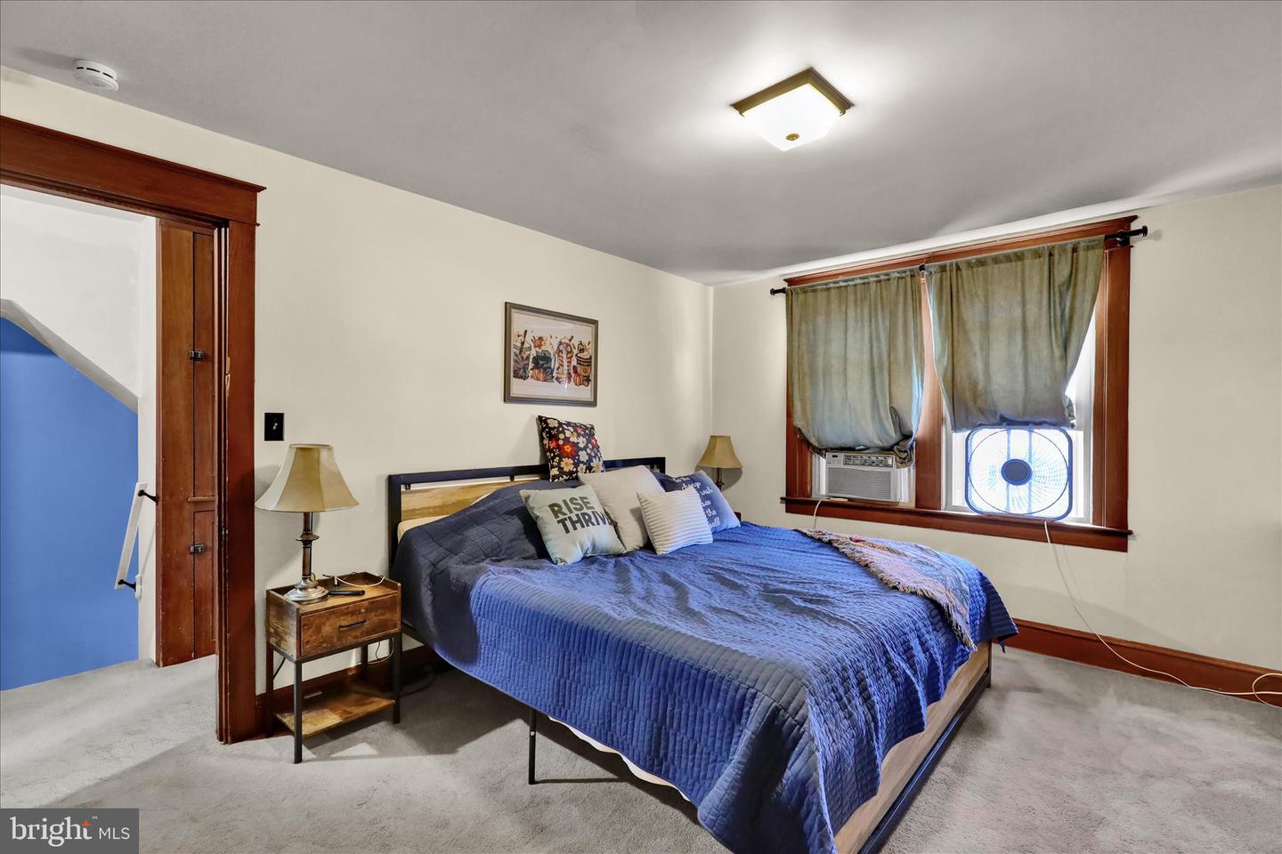 43 E Walnut St Property Photo 16