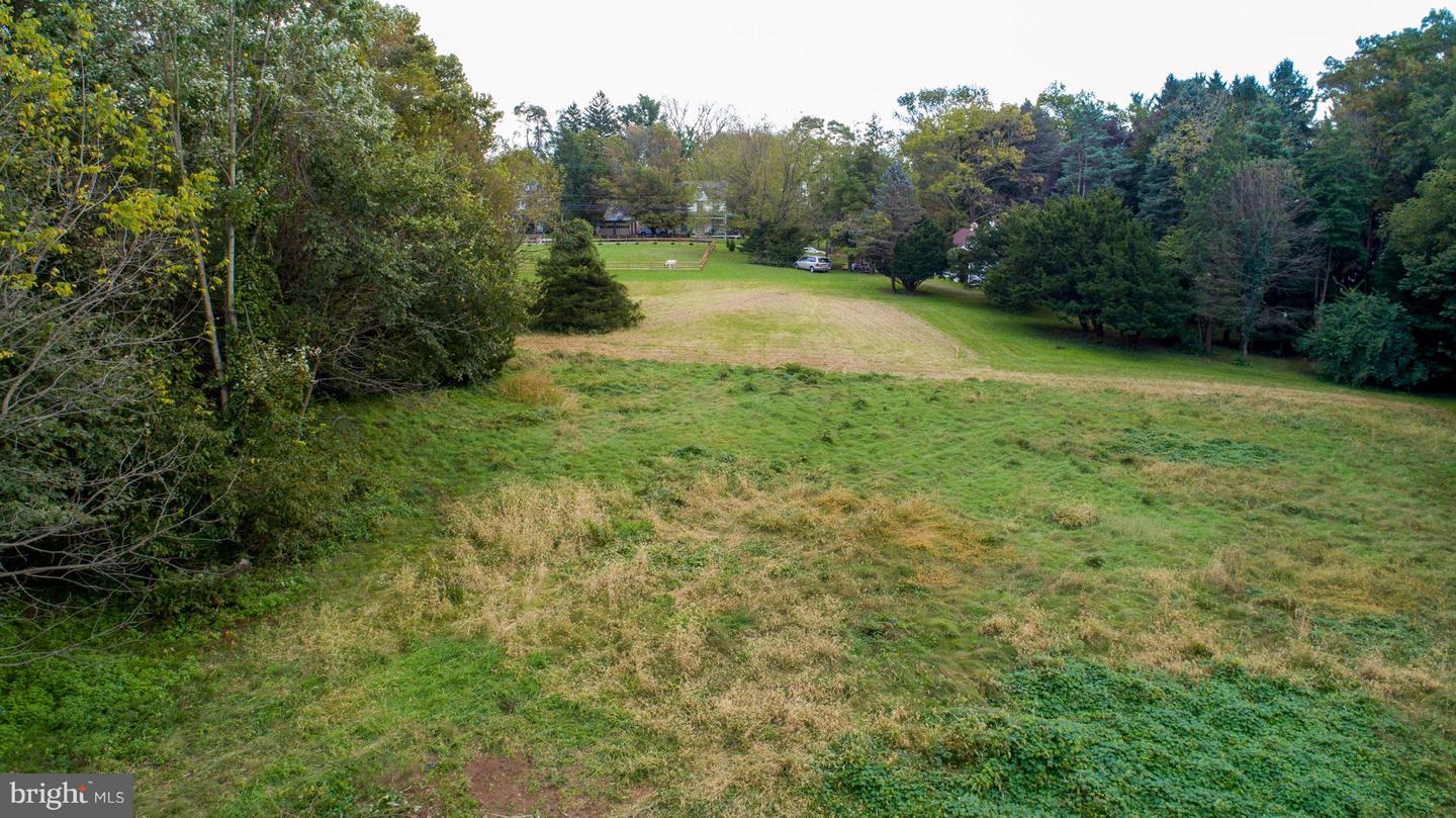 1922 Pickering Trl Property Photo 16