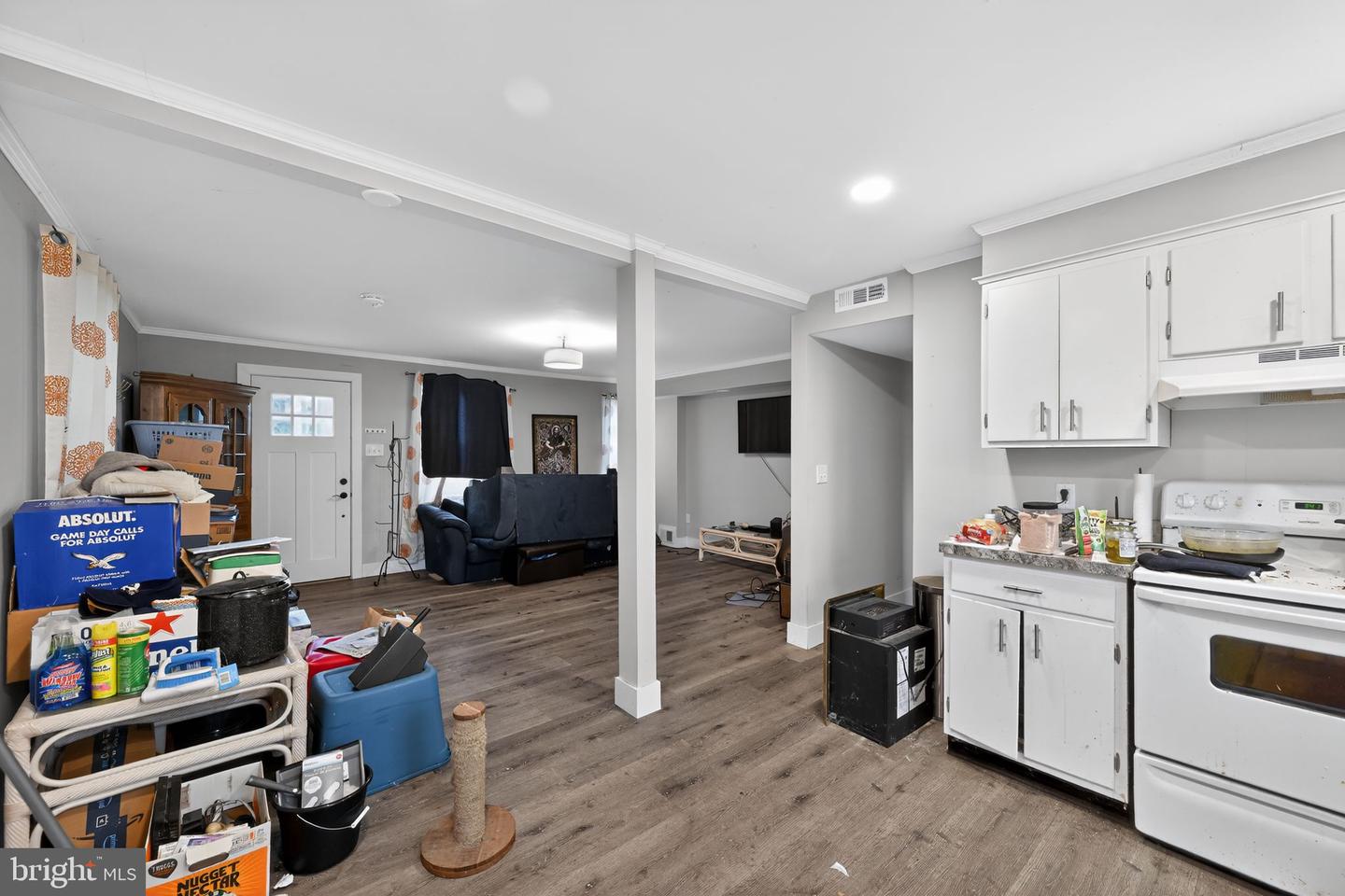 35 W Main Property Photo 10