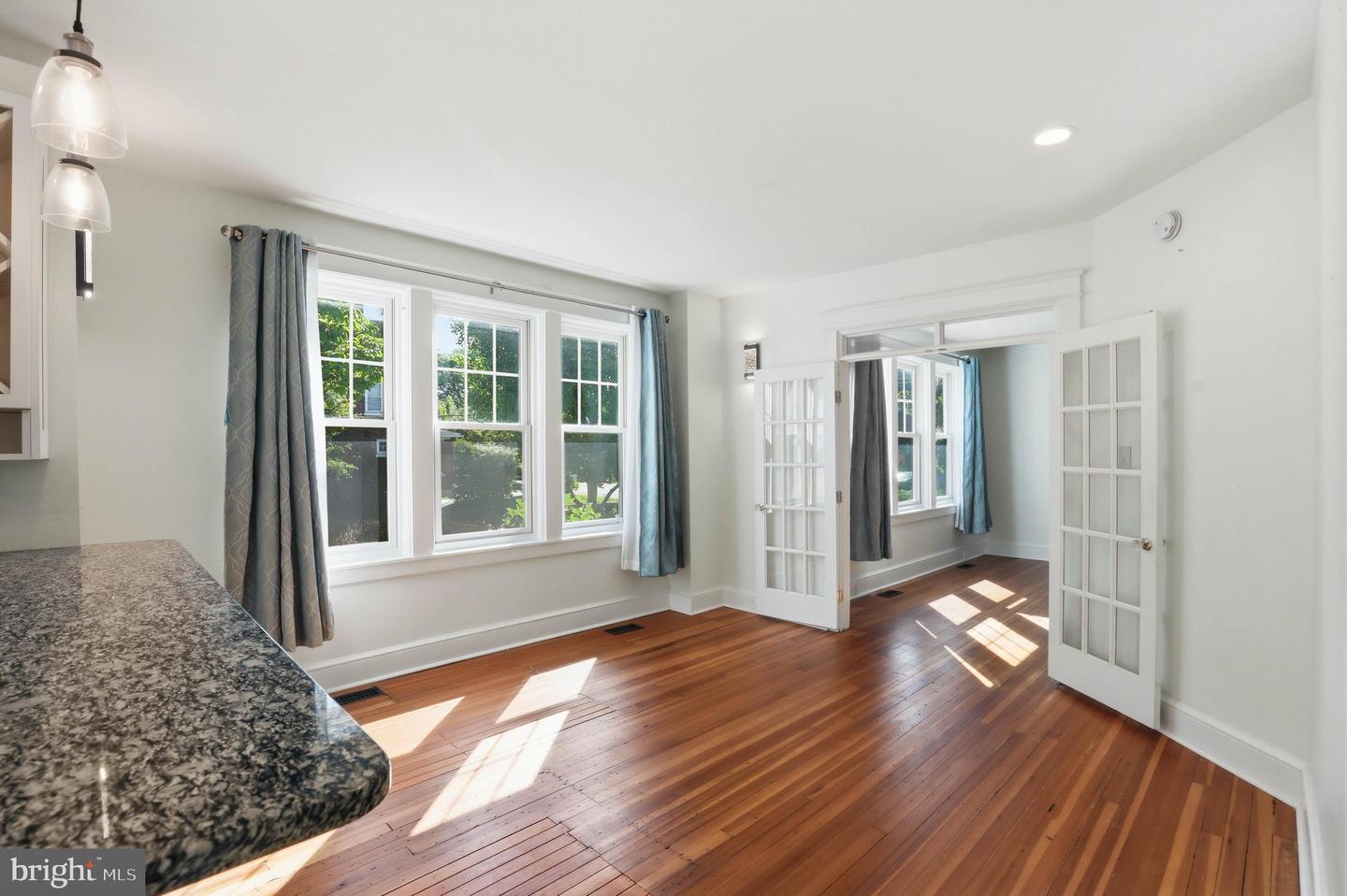 699 New Holland Ave Property Photo 12