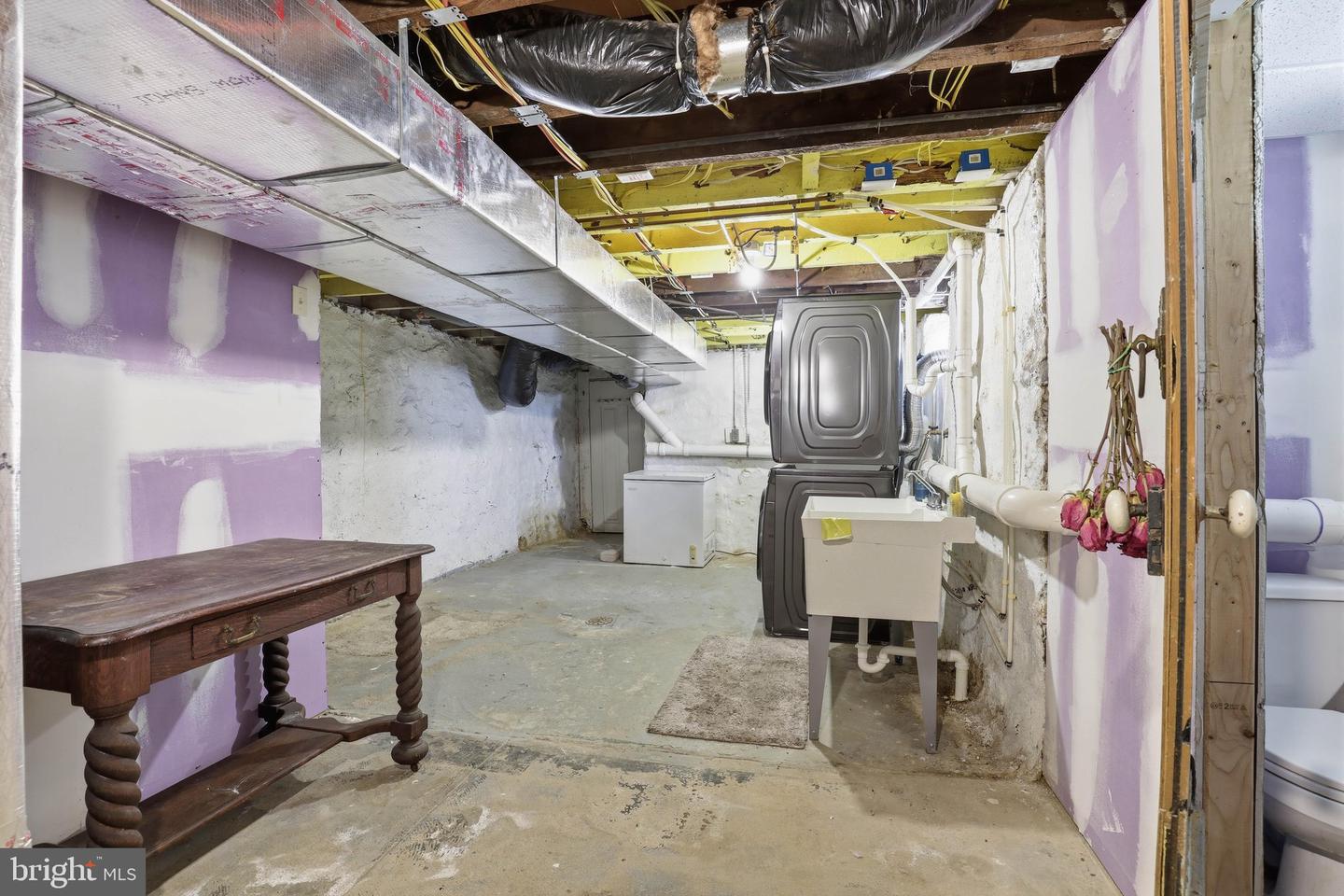 699 New Holland Ave Property Photo 42