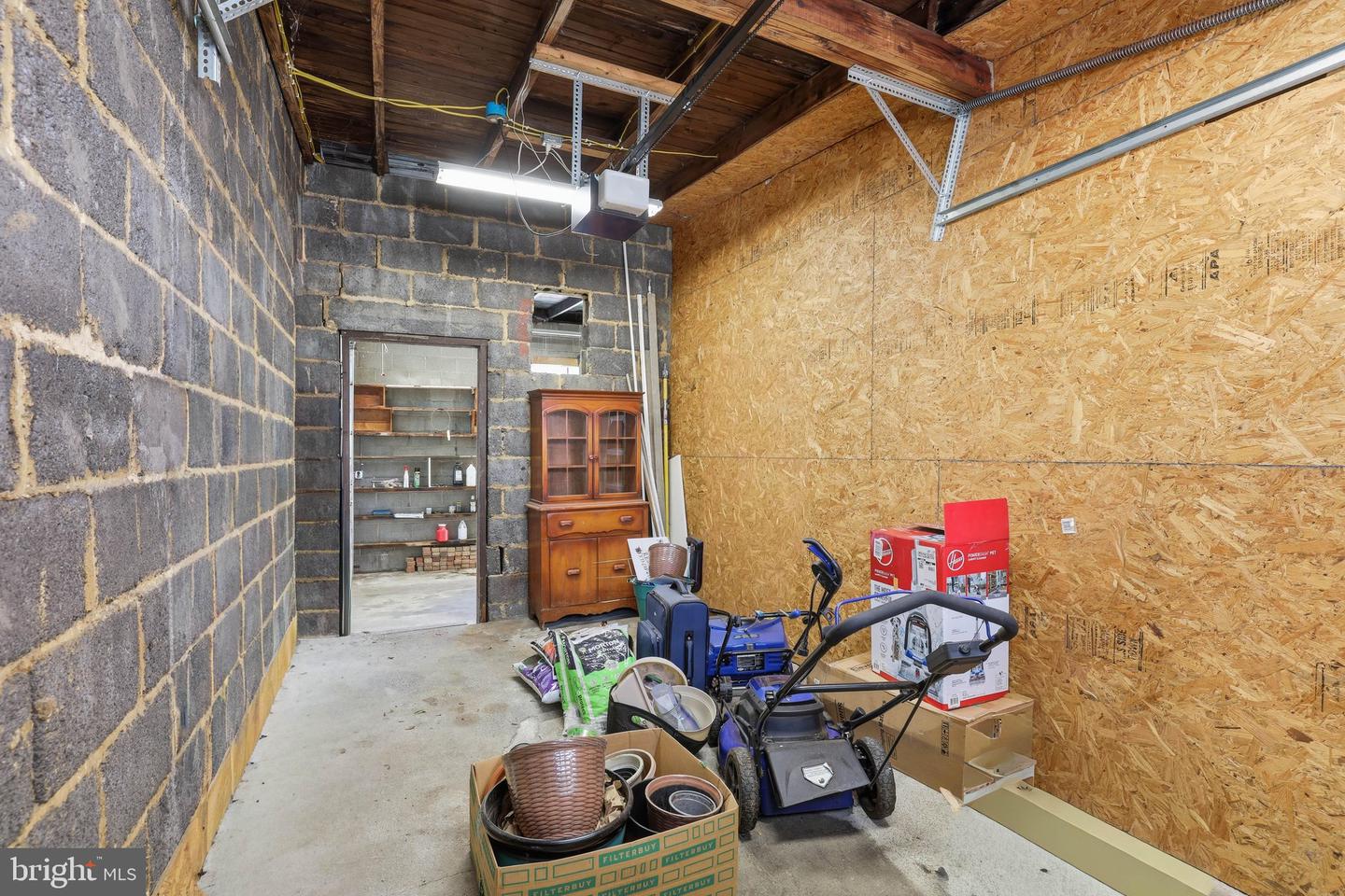 699 New Holland Ave Property Photo 49