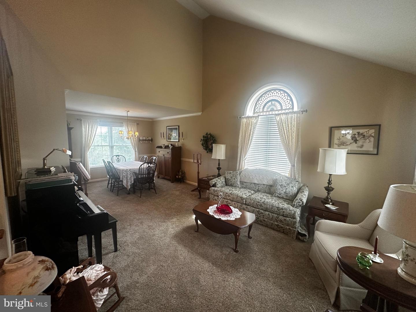 1010 Hillside Ave Property Photo 6