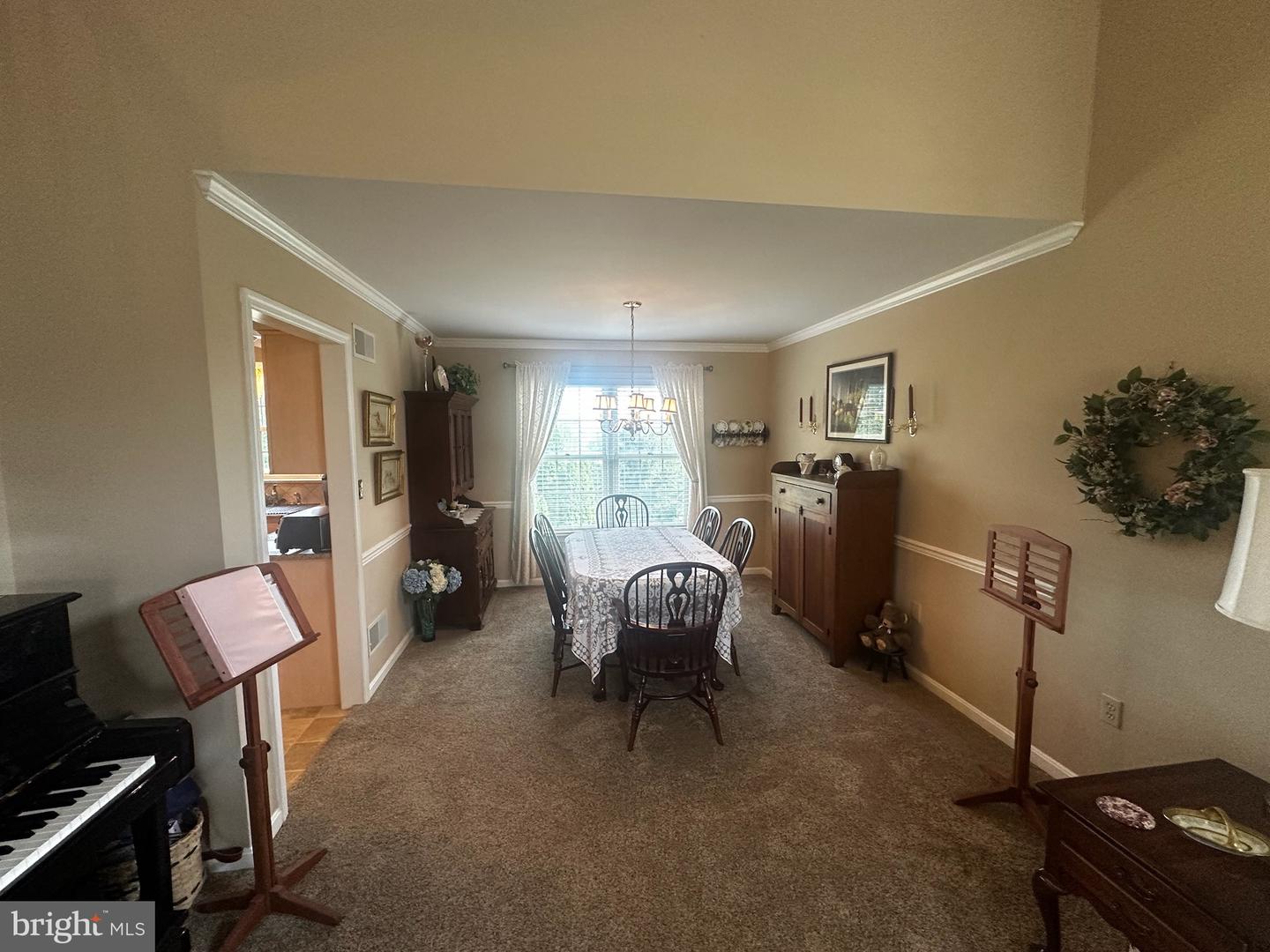 1010 Hillside Ave Property Photo 7