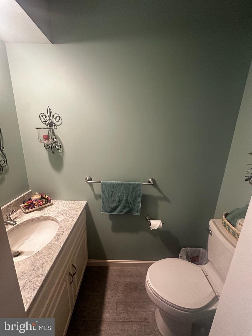 1010 Hillside Ave Property Photo 14
