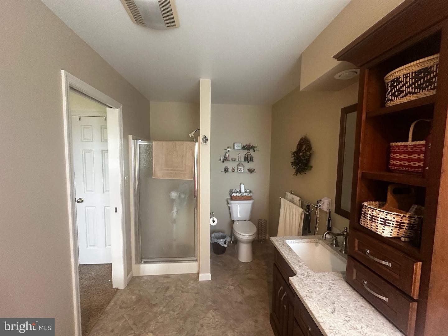 1010 Hillside Ave Property Photo 17