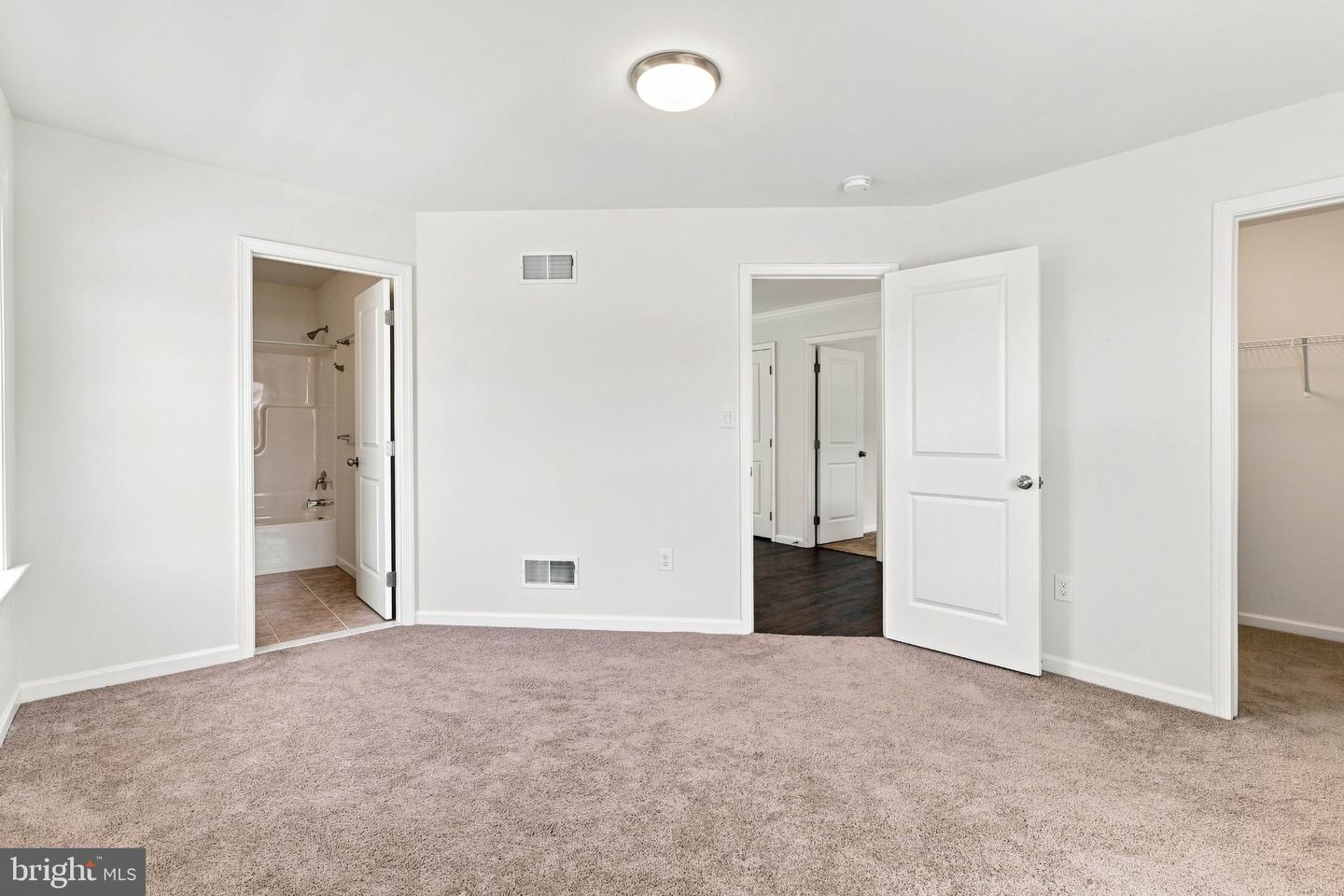 454 E Delp Rd Property Photo 33
