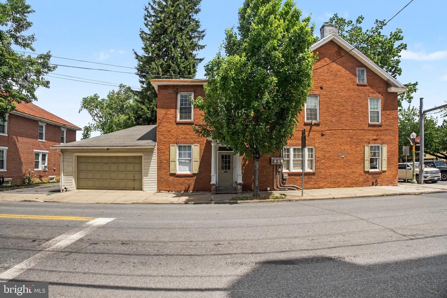 50 S Broad St Property Photo 3