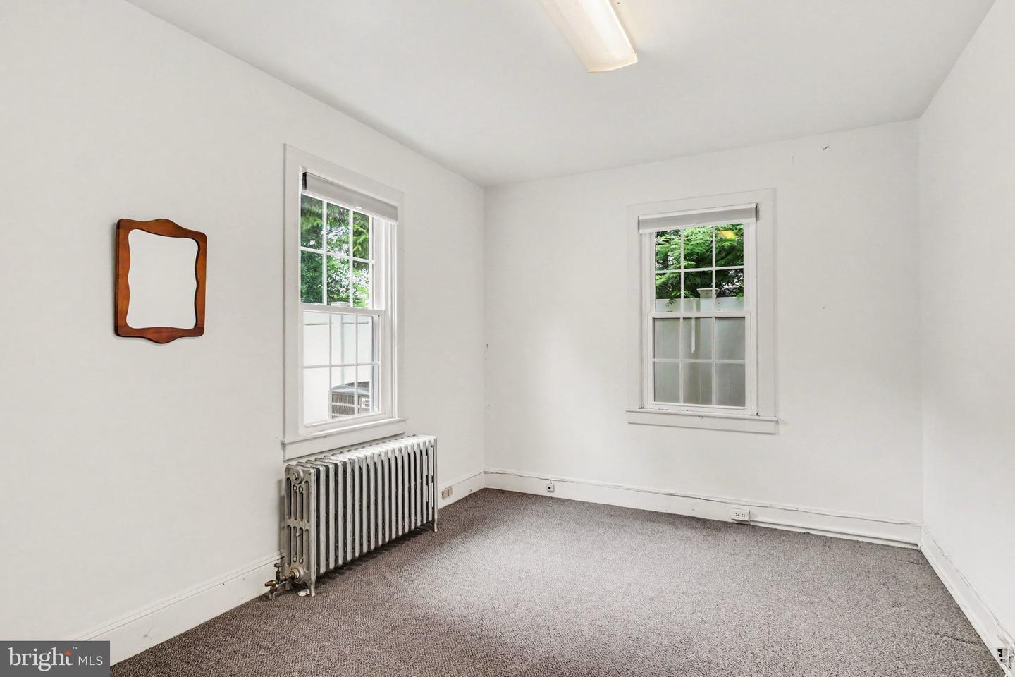50 S Broad St Property Photo 19