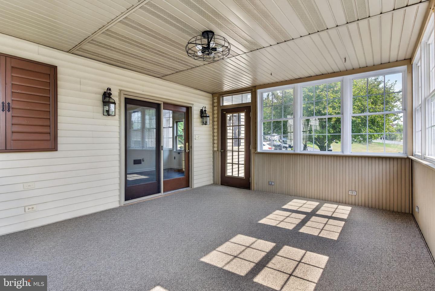 5 Village Dr Property Photo 23