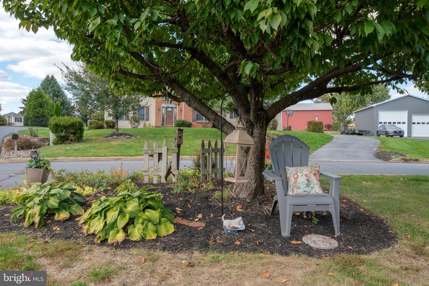 5 Village Dr Property Photo 49