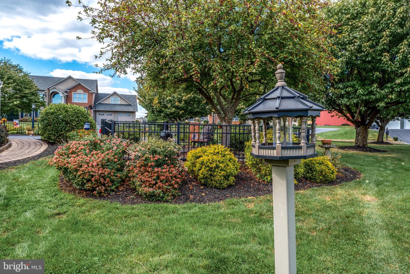 5 Village Dr Property Photo 50