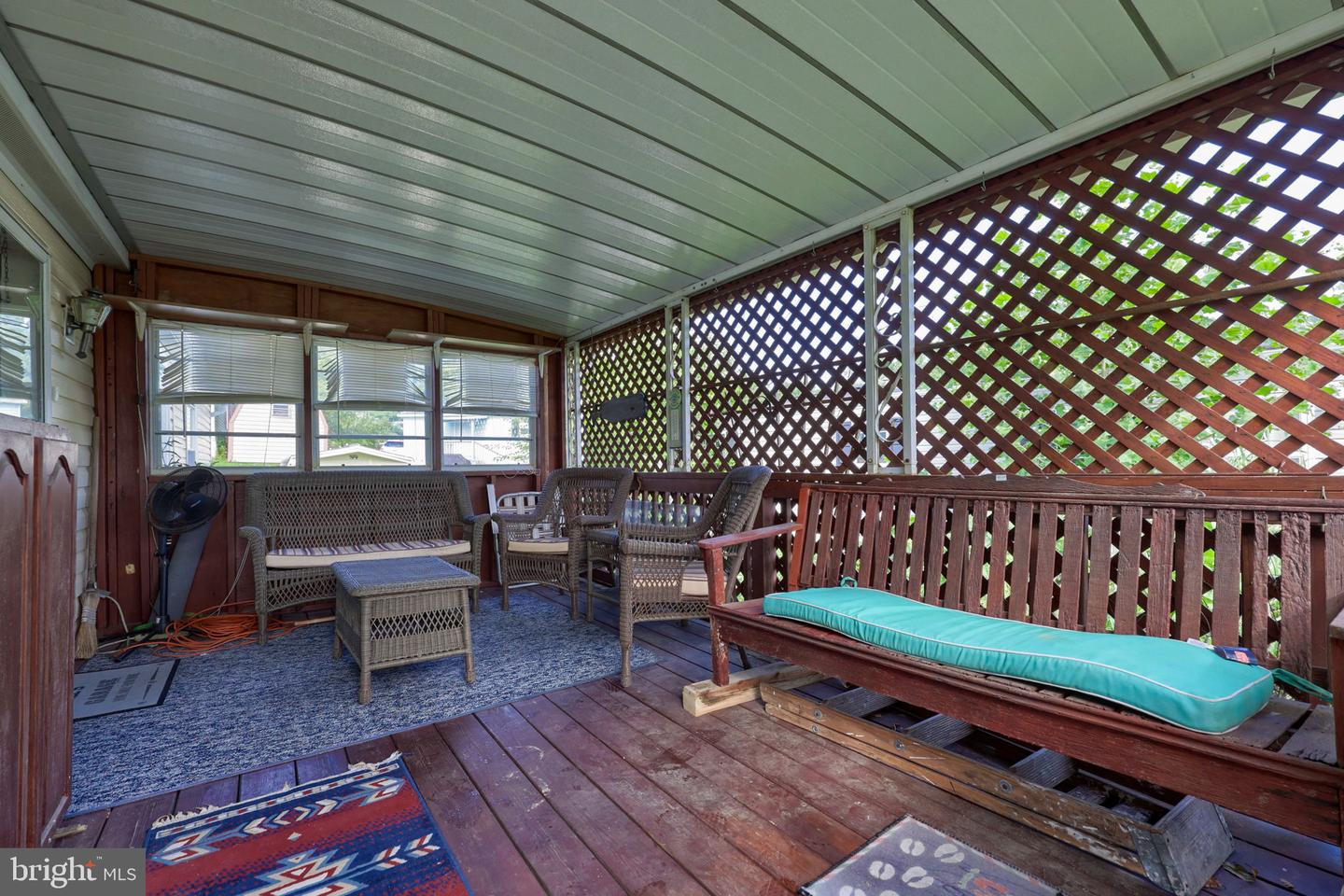 109 Jemfield Ct Property Photo 9