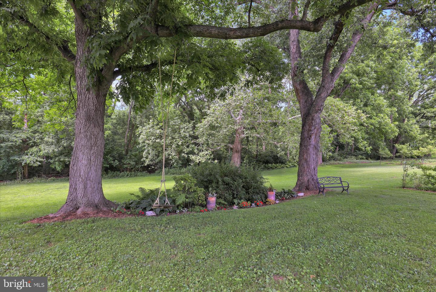 400 Baumgardner Rd Property Photo 14