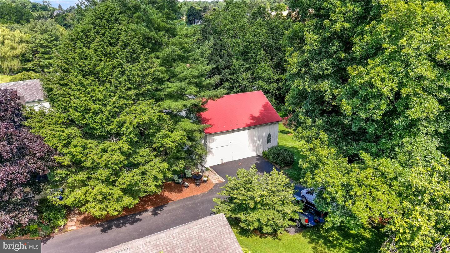 400 Baumgardner Rd Property Photo 59