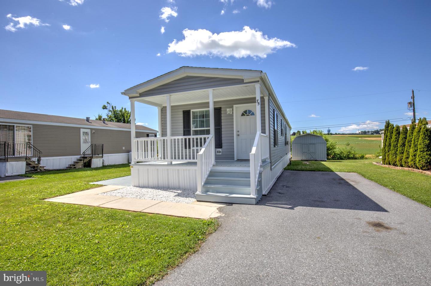 75 Lobin Rd Property Photo 2
