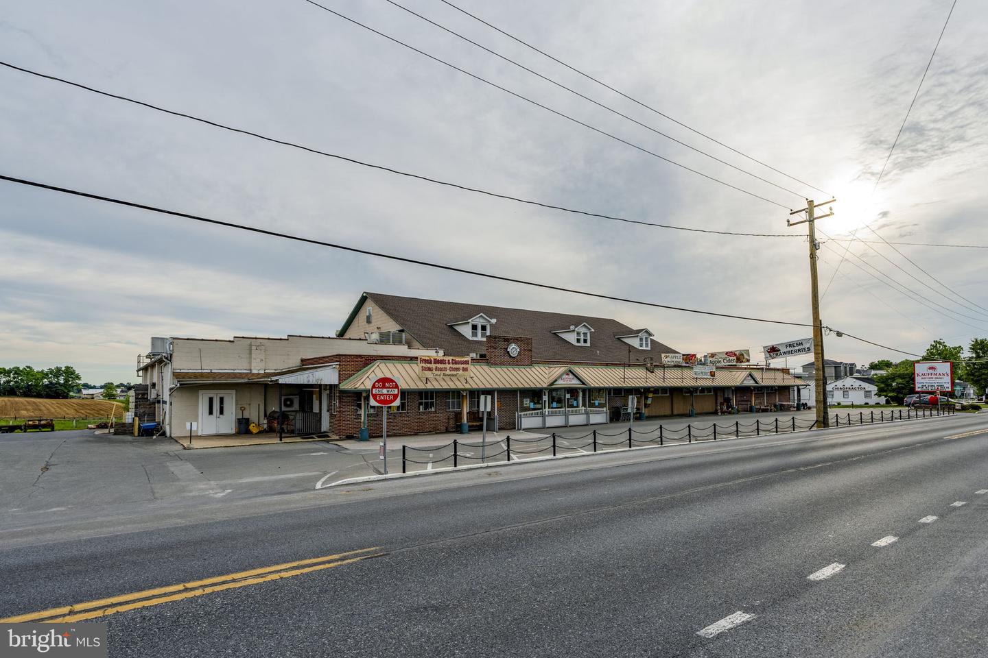 3093 & 3097 Old Philadelphia Pike Property Photo 1