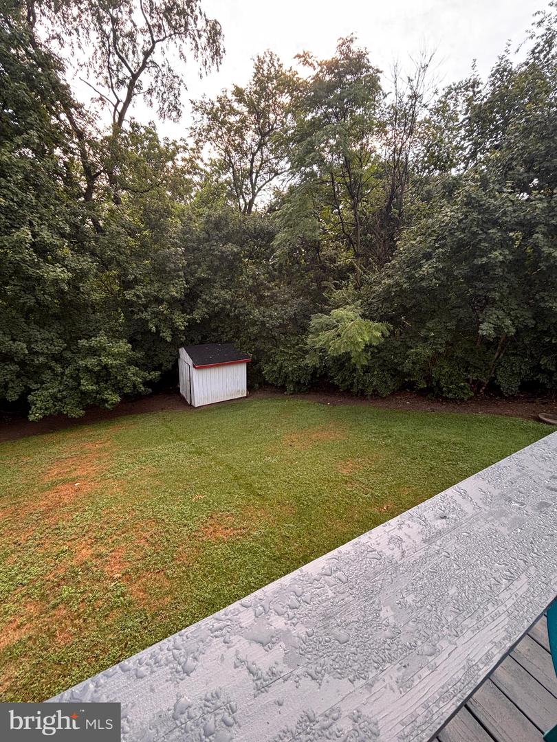 8 E Pearl Dr Property Photo 6