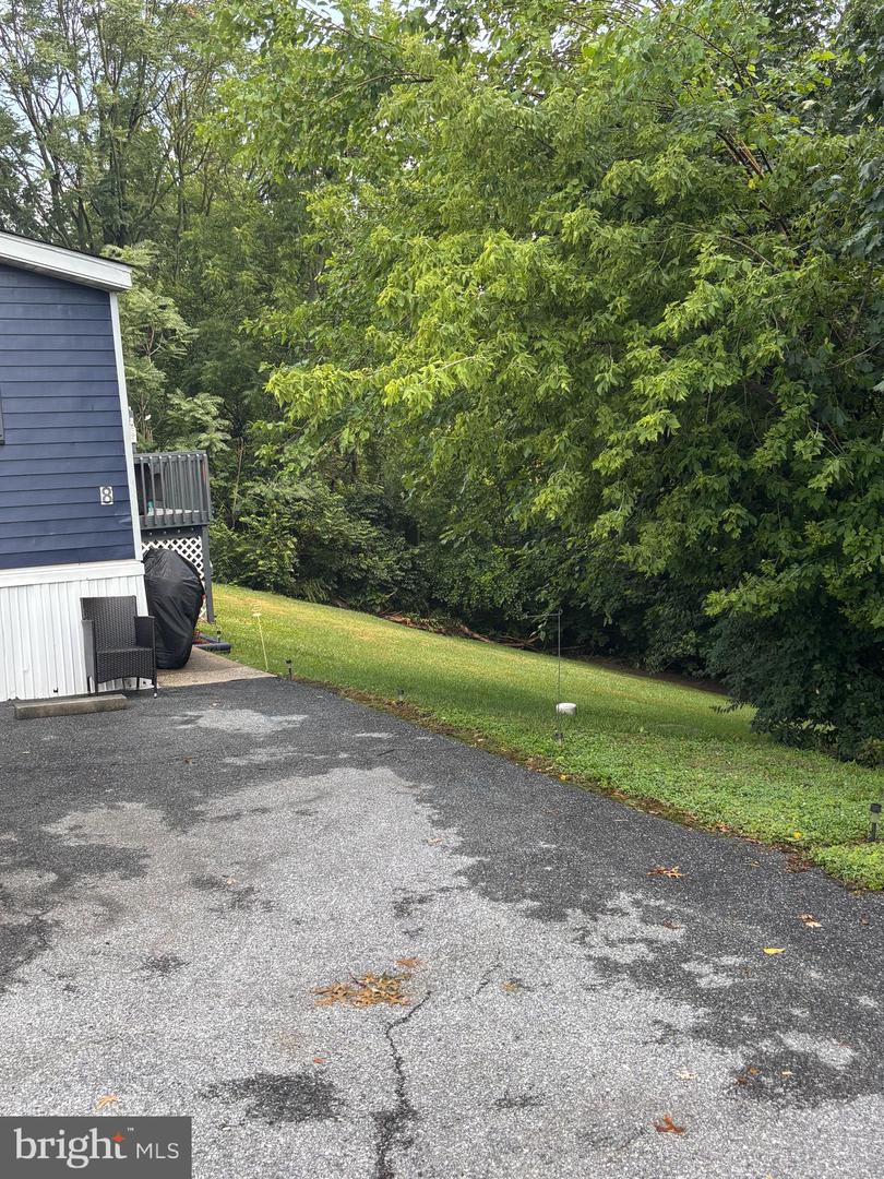 8 E Pearl Dr Property Photo 11