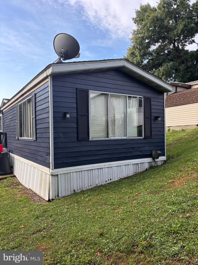 8 E Pearl Dr Property Photo 18