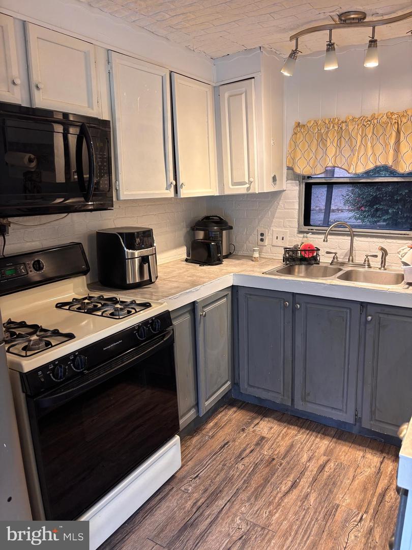 8 E Pearl Dr Property Photo 25