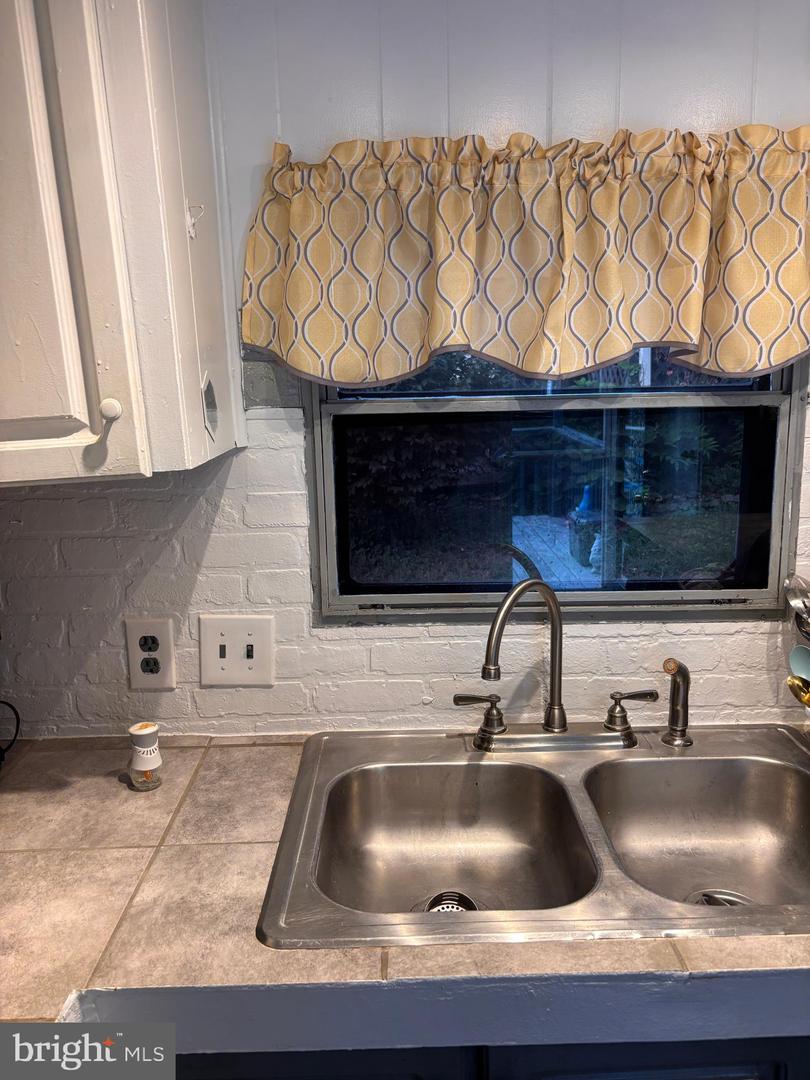 8 E Pearl Dr Property Photo 27