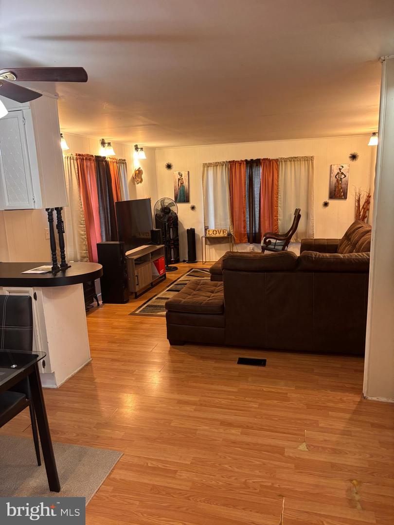 8 E Pearl Dr Property Photo 31