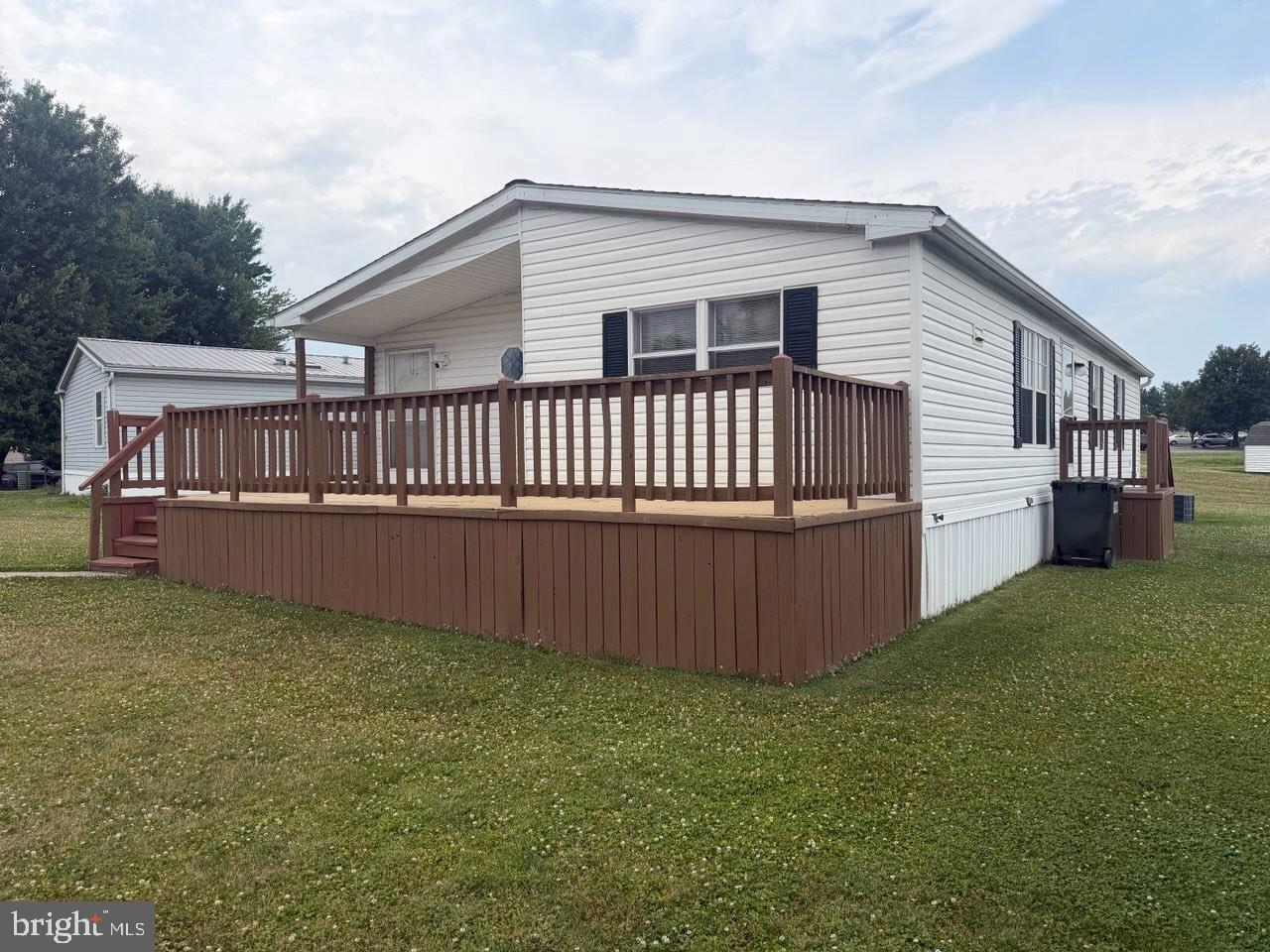 215 Pheasant Ridge Cir Property Photo 1