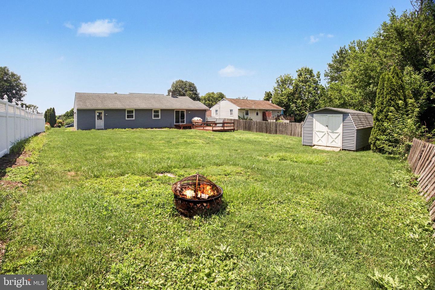 203 Whittier Ln Property Photo 27
