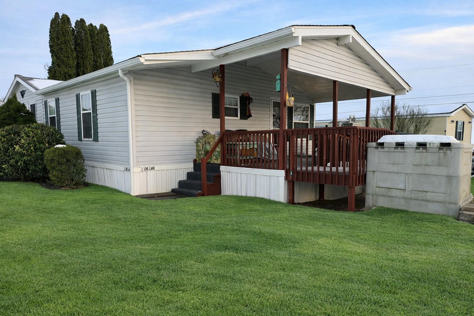 2 Log Ln Property Photo 1