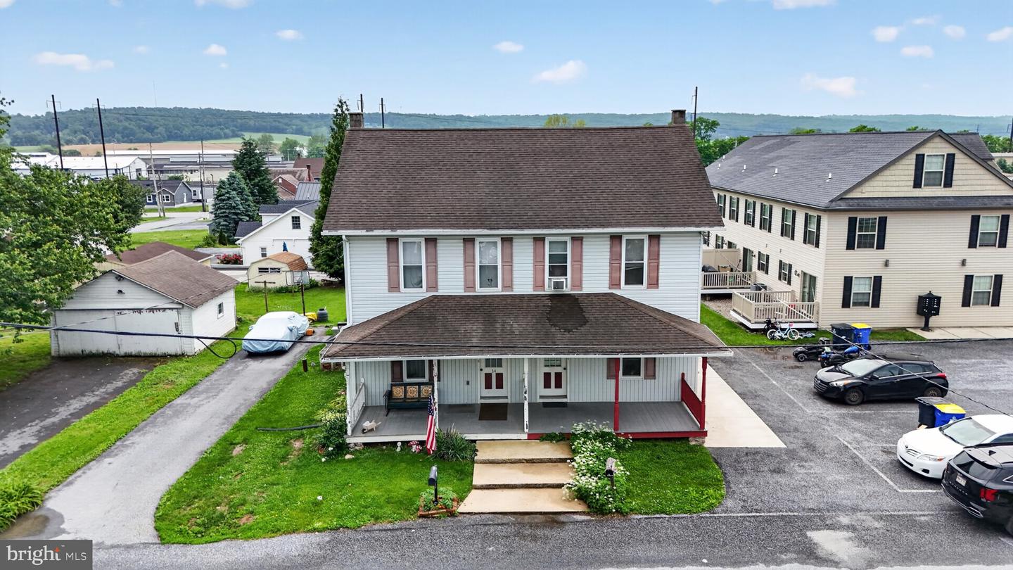 14 N Kinzer Rd Property Photo 3