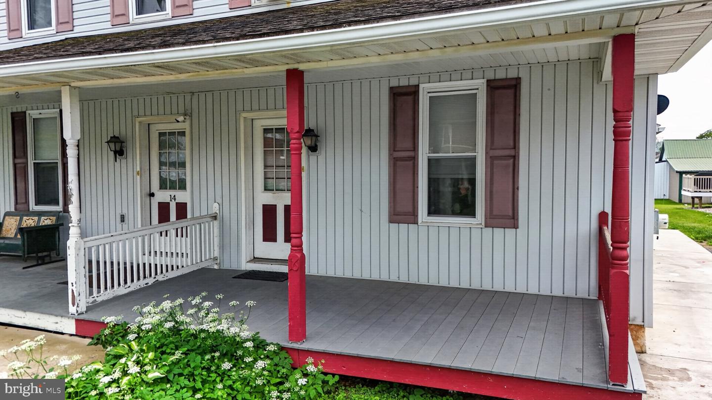 14 N Kinzer Rd Property Photo 14