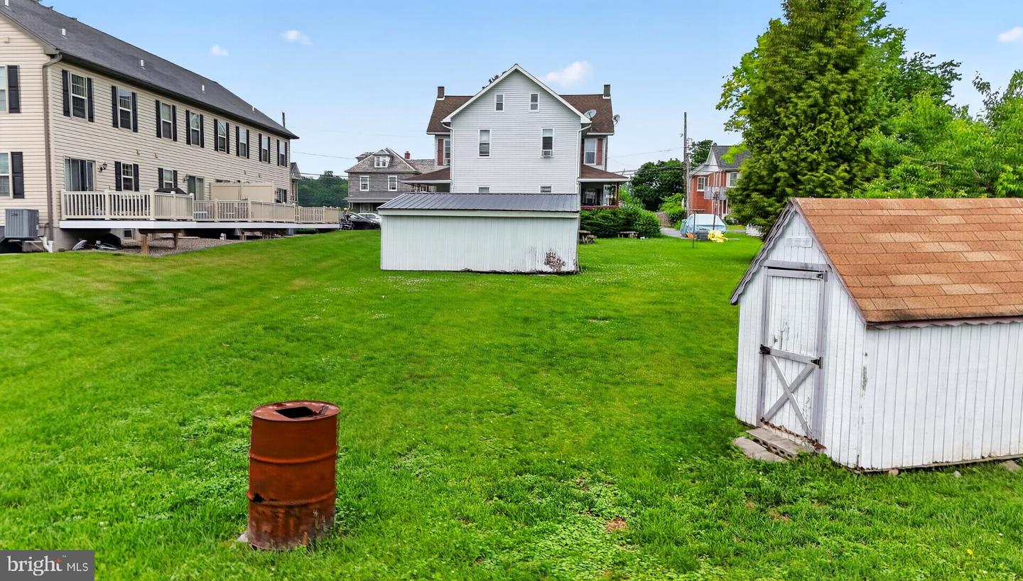 14 N Kinzer Rd Property Photo 32