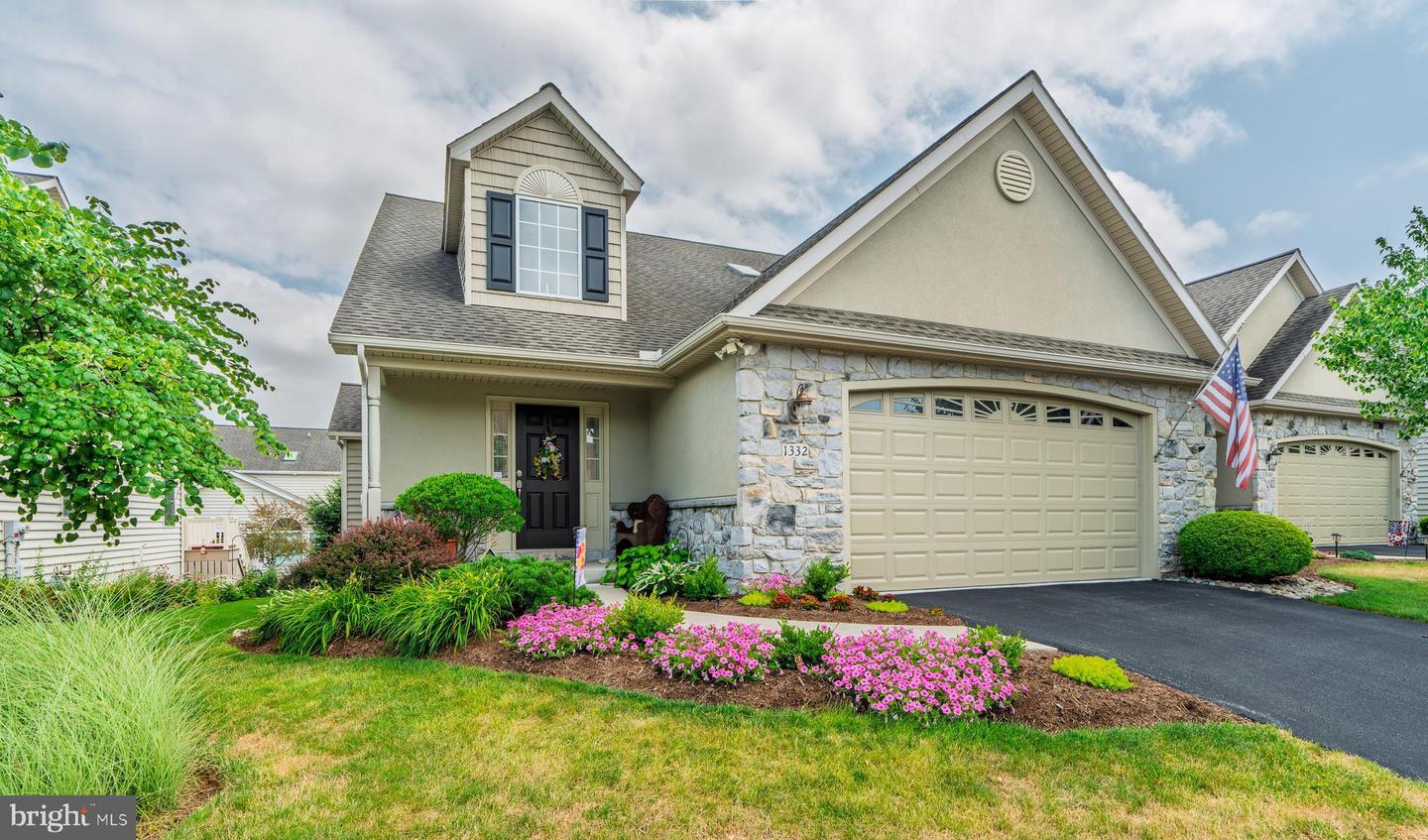 1332 WILLOW CREEK DR