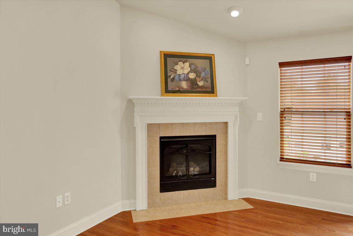 103 Goldenfield Dr Property Photo 8