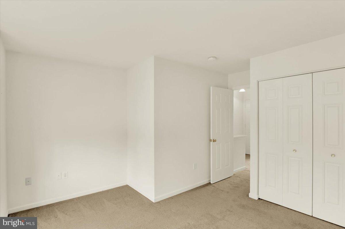 103 Goldenfield Dr Property Photo 17