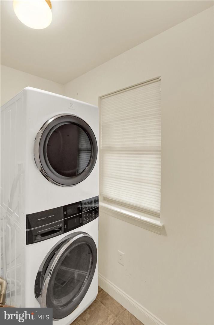 103 Goldenfield Dr Property Photo 23