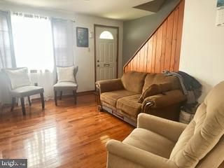 20 Prospect St Property Photo 2