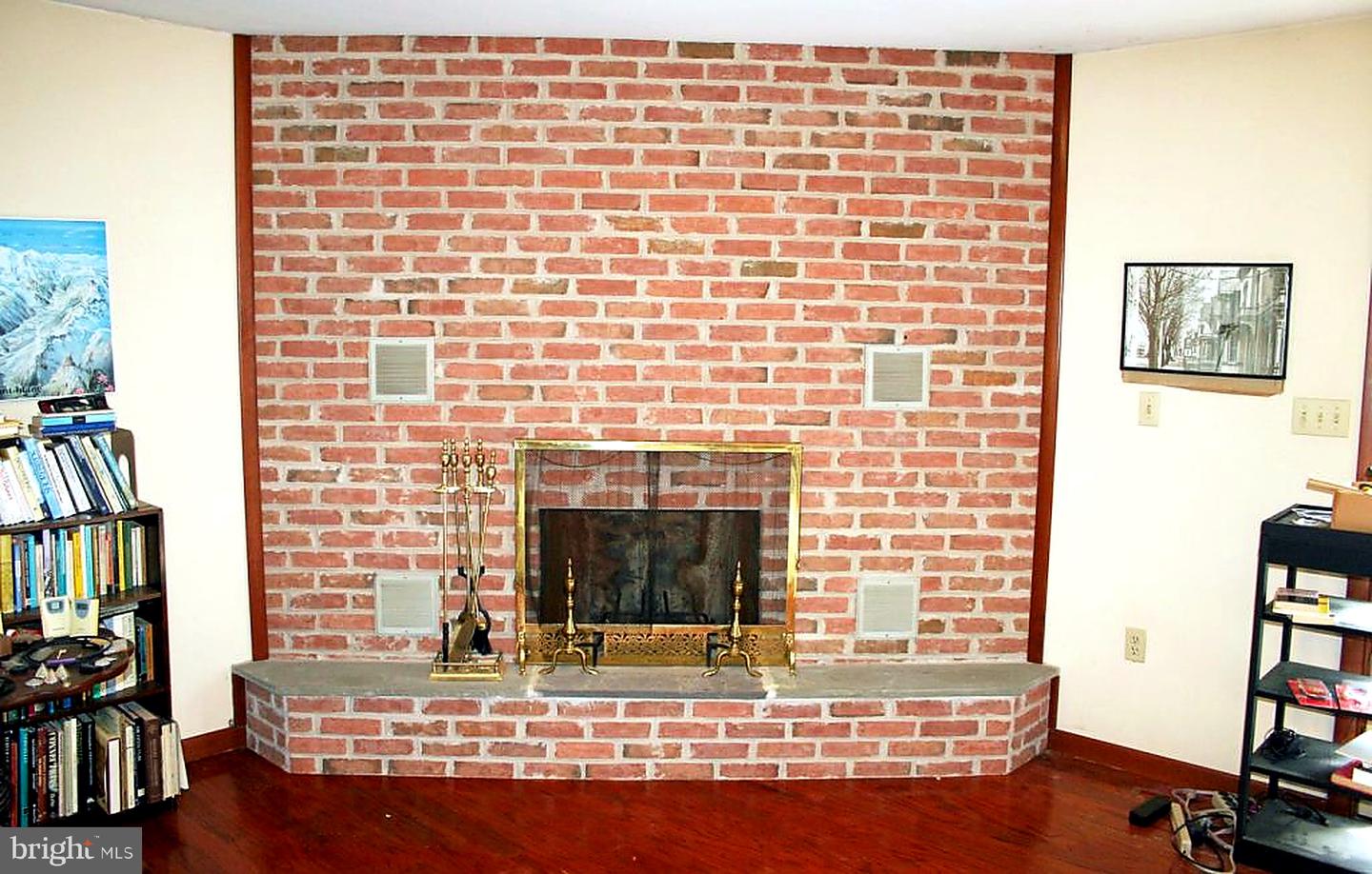 914 W Fairway Dr Property Photo 11