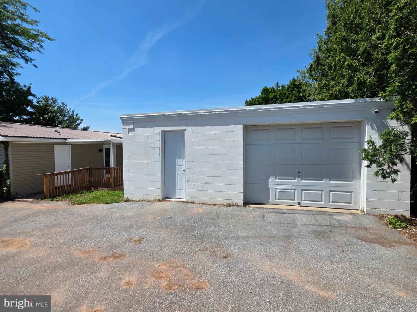 146 N Reamstown Rd Property Photo 21
