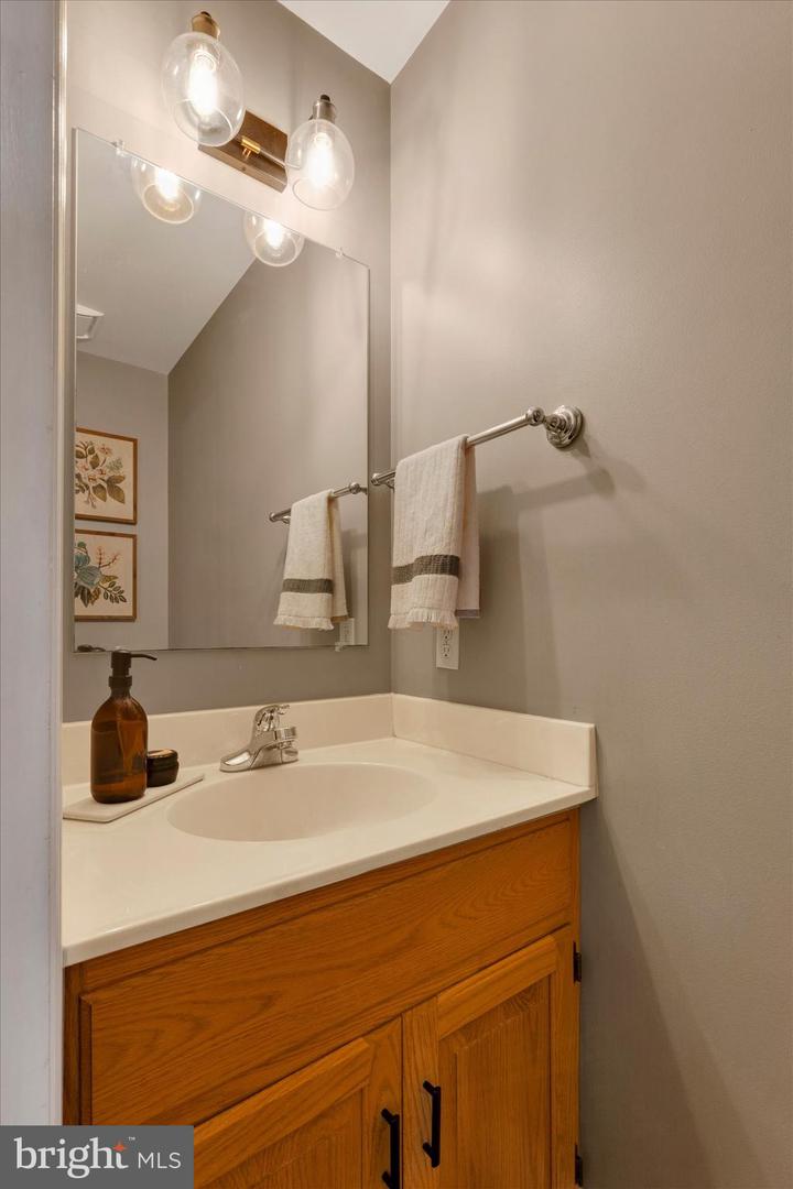 1283 Cedar Ave Property Photo 20