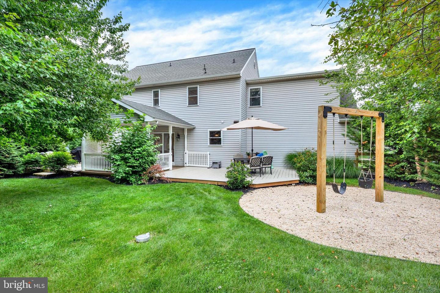 1283 Cedar Ave Property Photo 46