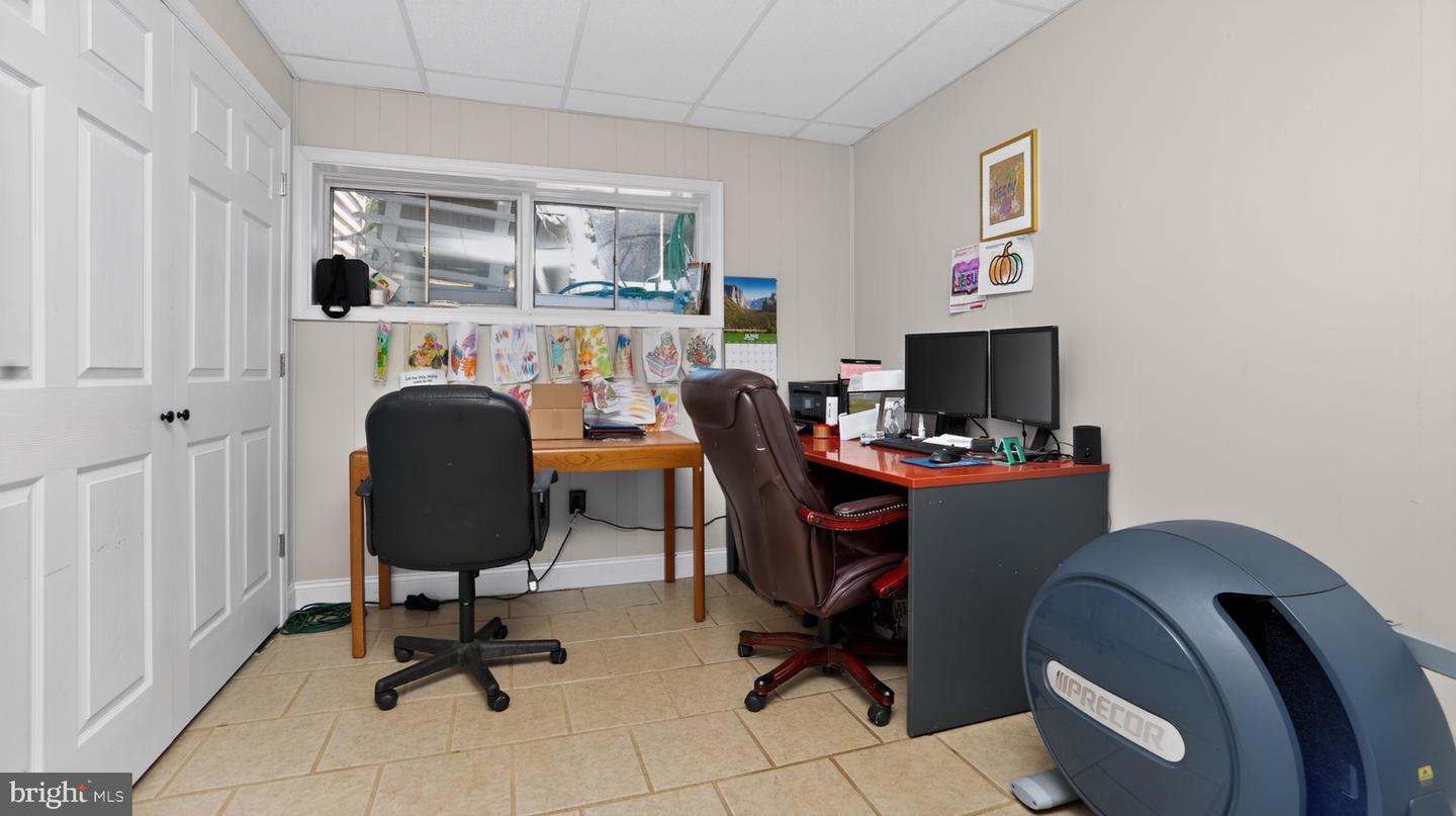 111 Water St Property Photo 33