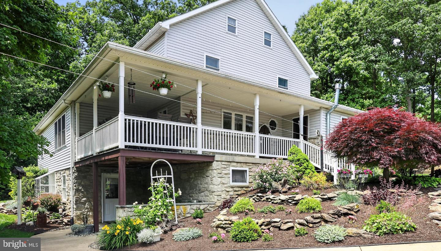 257 Hill Rd Property Photo 32