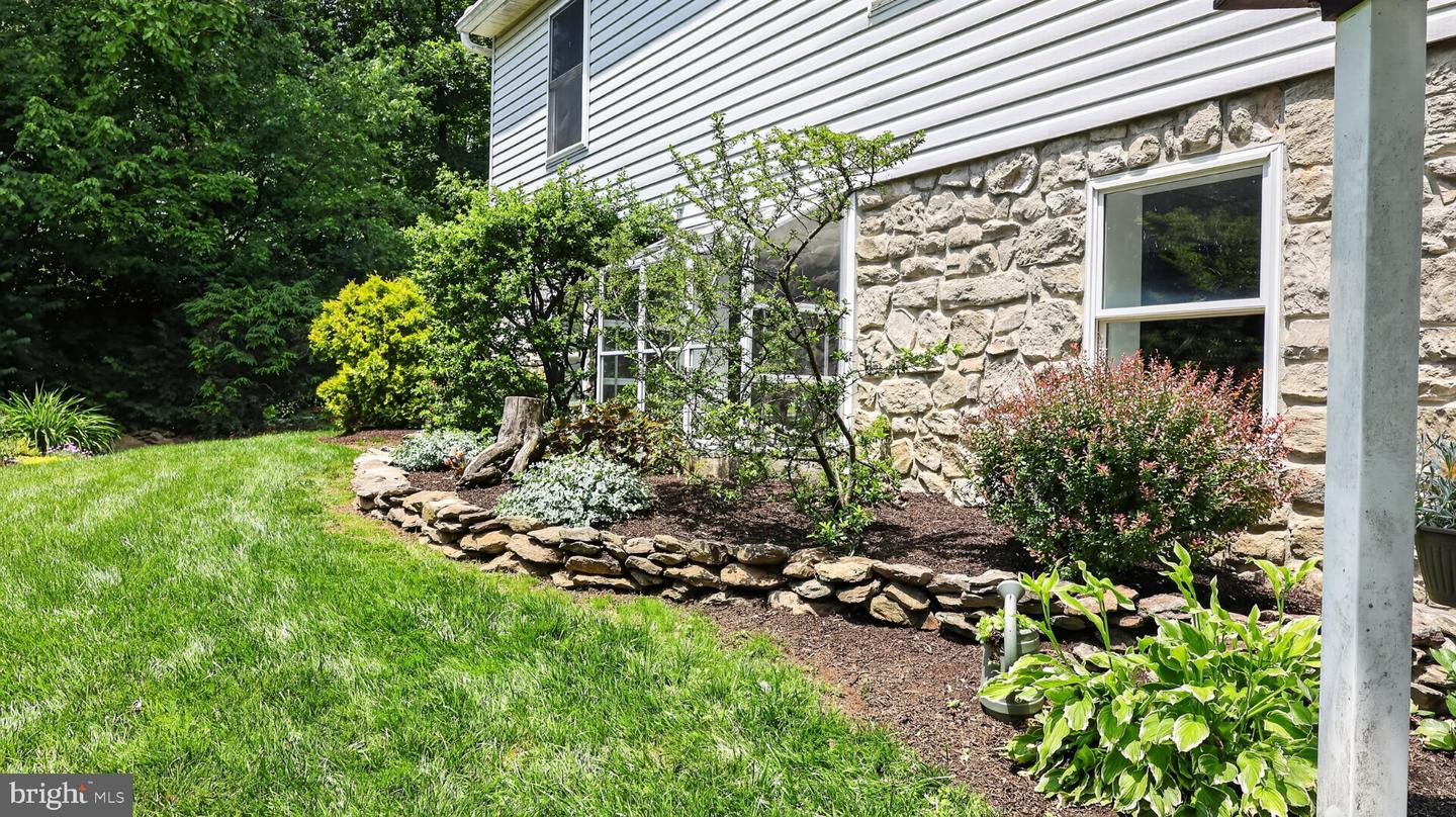 257 Hill Rd Property Photo 36
