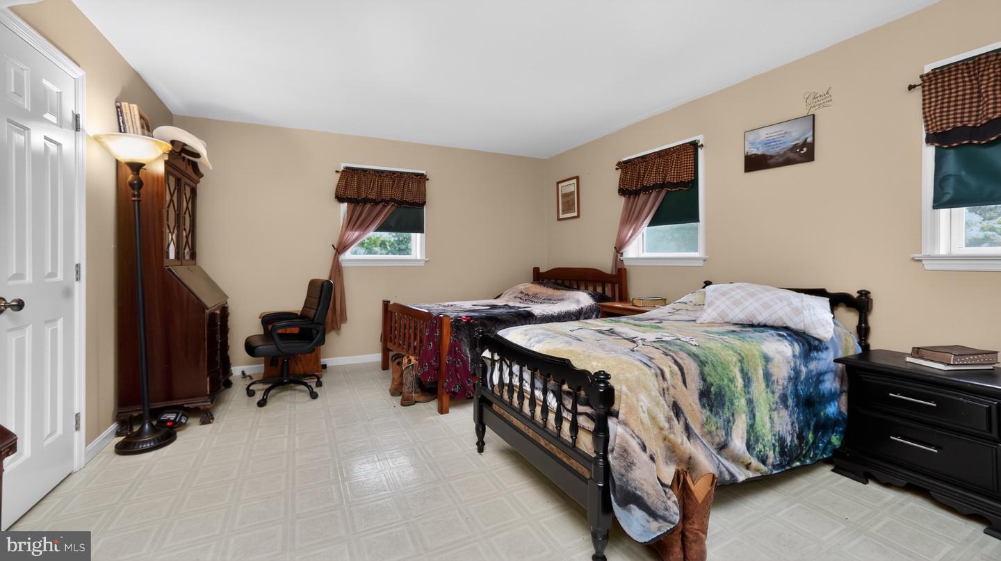 257 Hill Rd Property Photo 65