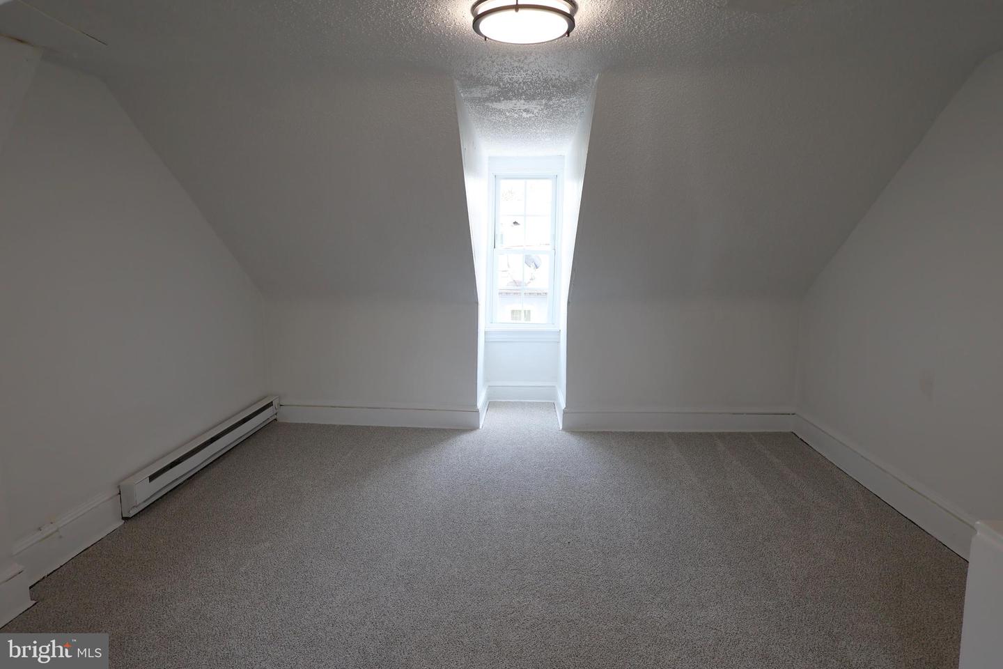 540 Green St Property Photo 21