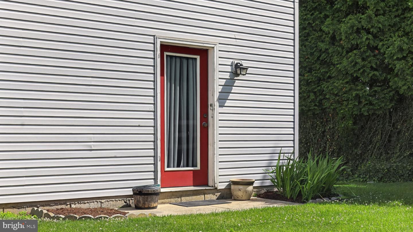 15 Stoltzfus Ln Property Photo 14