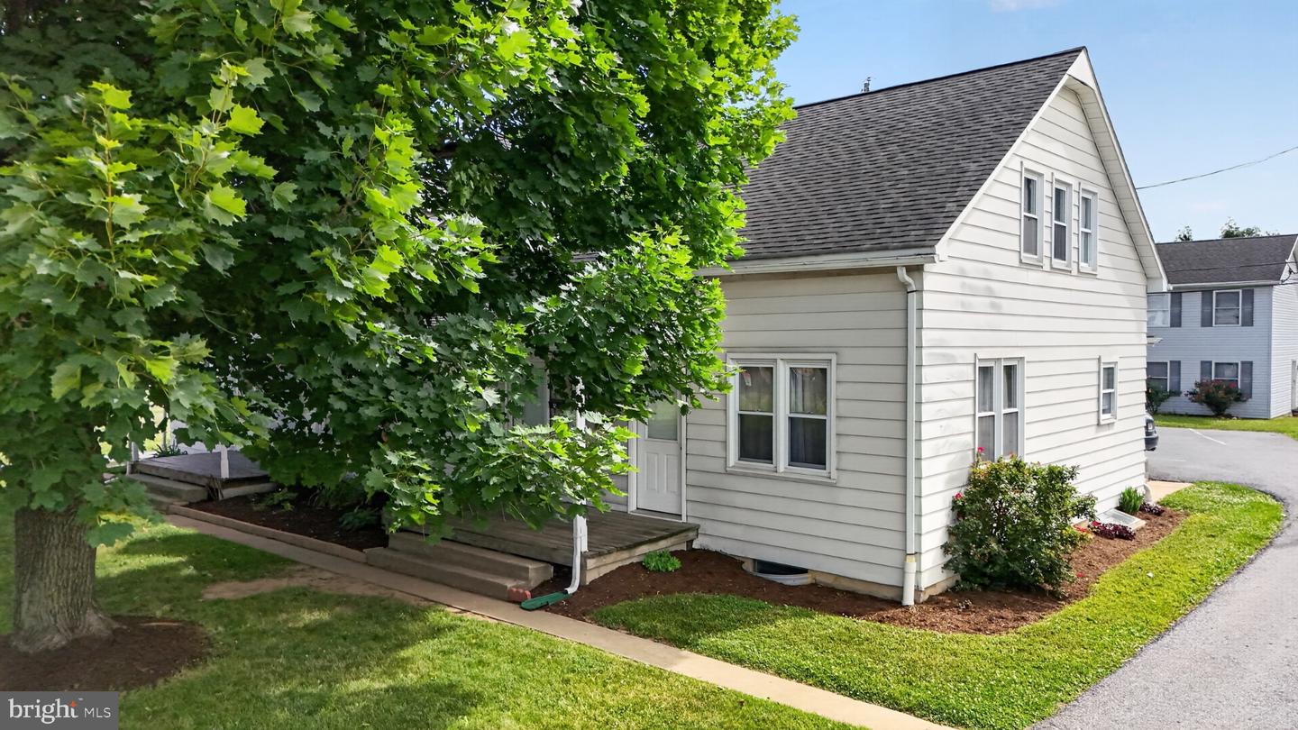 15 Stoltzfus Ln Property Photo 23